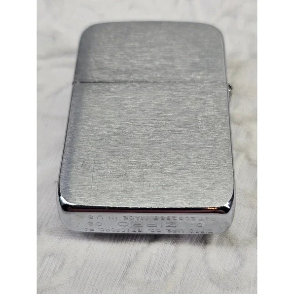 Rare Zippo Lighter Silver Excellent 3D Bass Fish Pat 2032695 D 02 2002 - Picture 2 of 6